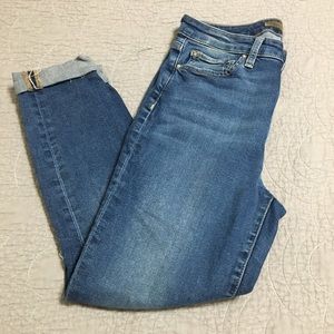 Joe’s flawless Charlie high rise skinny crop 28